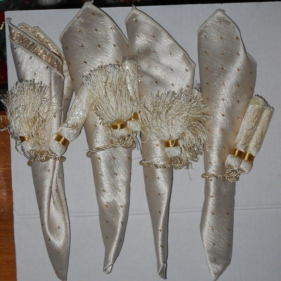 Rare Vintage 14 Piece Silky Satiny Decor Set - Picture 8 of 8